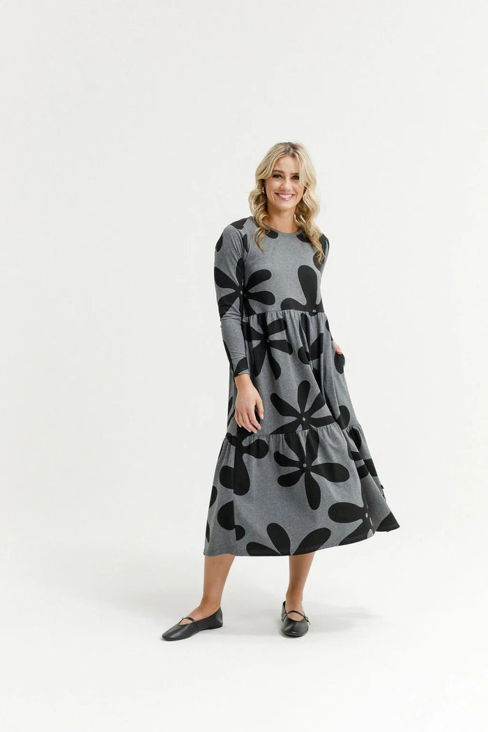 KAITLYN DRESS LONG SLEEVE GRAPHITE DAISIES_by_HOME LEE_women's_in_New Zealand_ KAITLYN DRESS LONG SLEEVE GRAPHITE DAISIES _