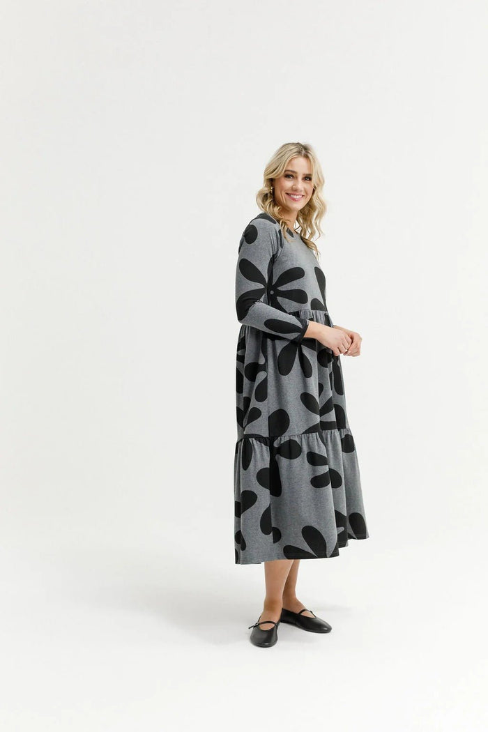 KAITLYN DRESS LONG SLEEVE GRAPHITE DAISIES_by_HOME LEE_women's_in_New Zealand_ KAITLYN DRESS LONG SLEEVE GRAPHITE DAISIES _