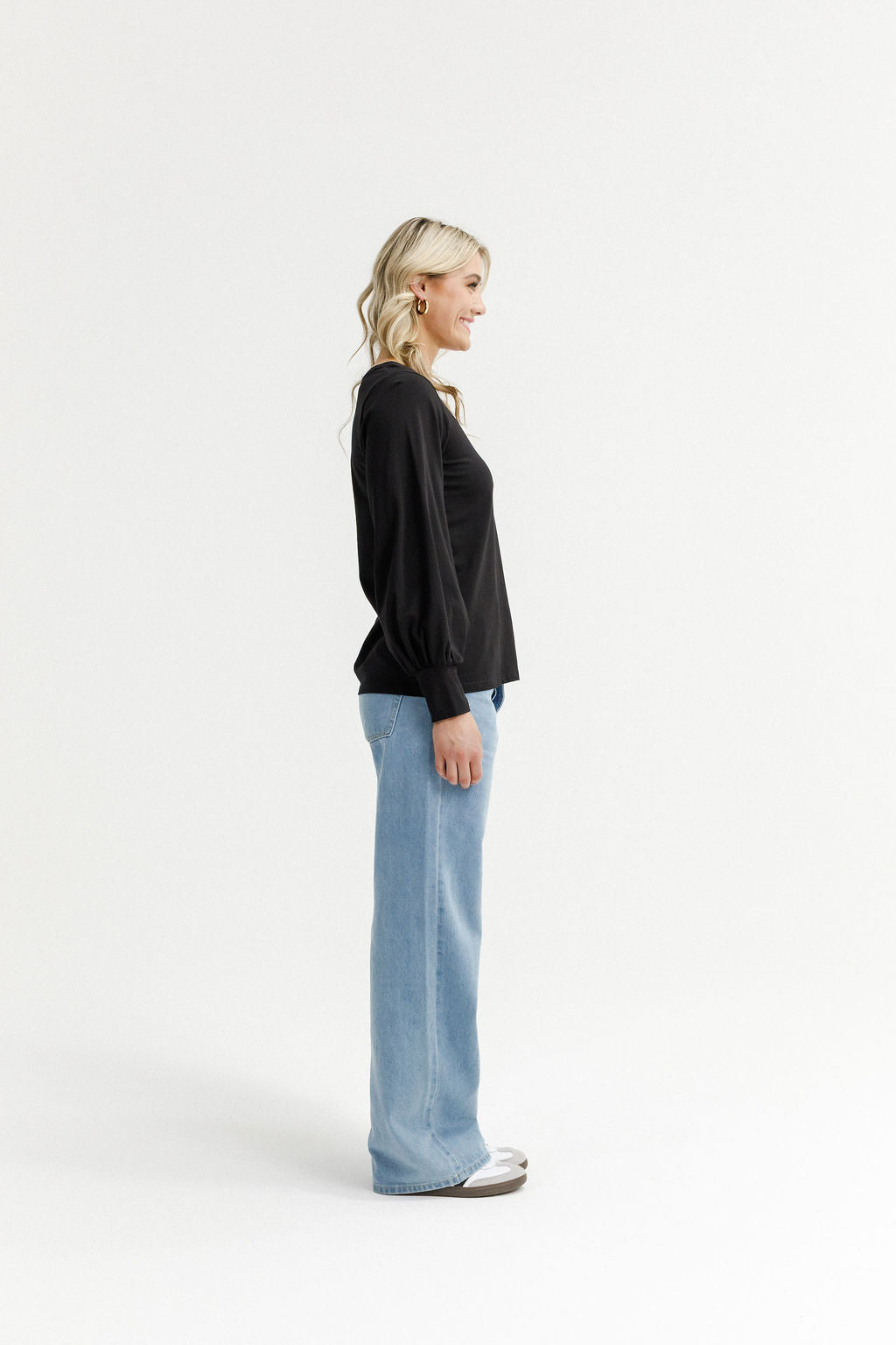 HOME - LEE_LAYLAH TOP BLACK _ LAYLAH TOP BLACK _ Ebony Boutique NZ