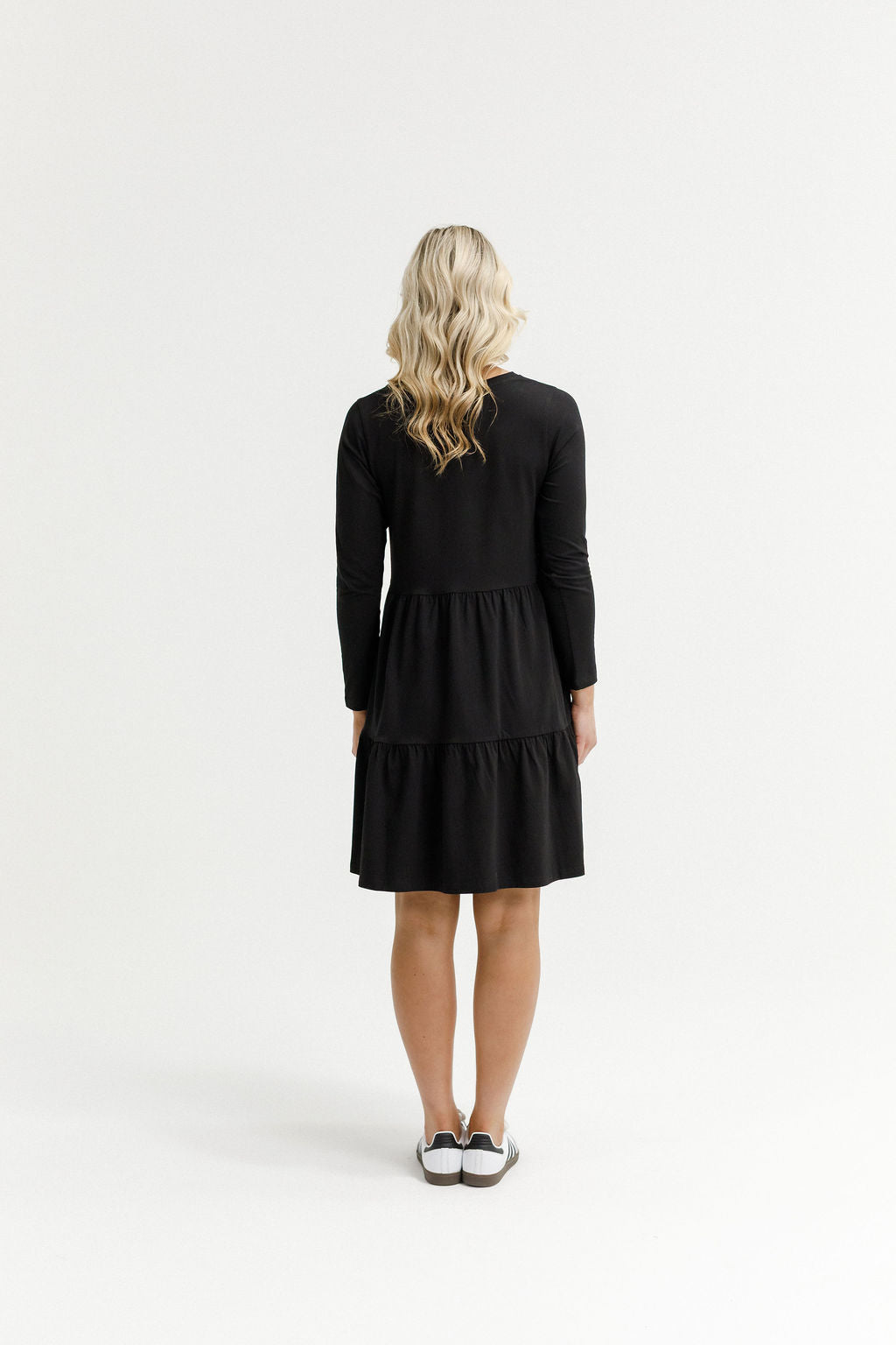 HOME - LEE_LONG SLEEVE KYLIE DRESS - BLACK _ LONG SLEEVE KYLIE DRESS - BLACK _ Ebony Boutique NZ