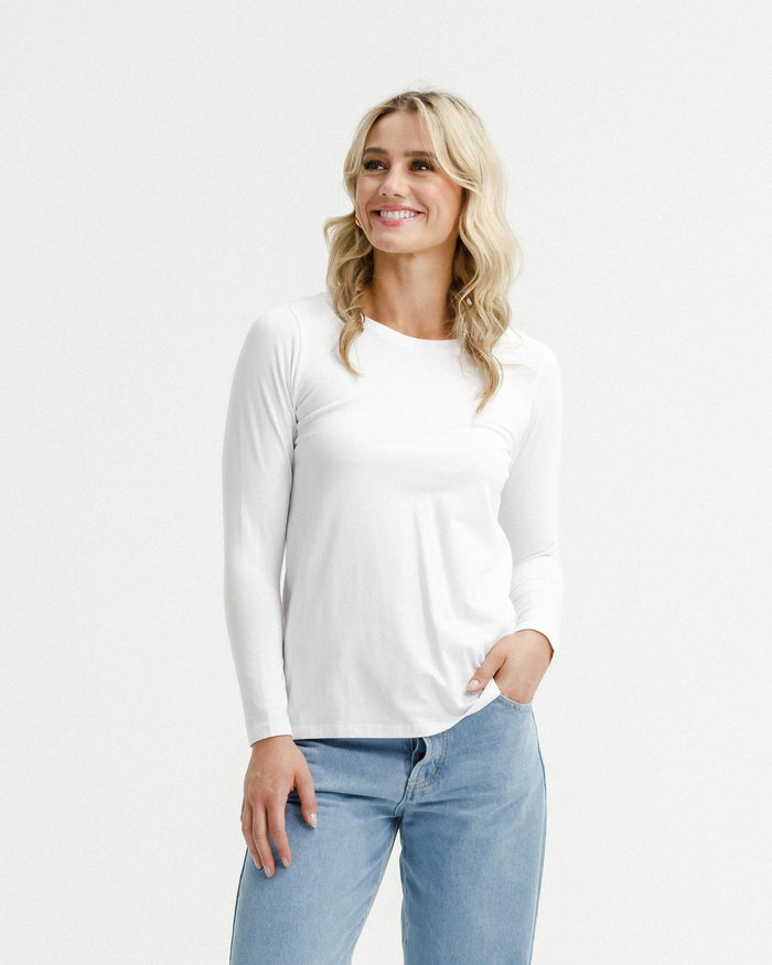 HOME LEE_TAYLOR TEE LONG SLEEVE WHITE _ TAYLOR TEE LONG SLEEVE WHITE _ Ebony Boutique NZ