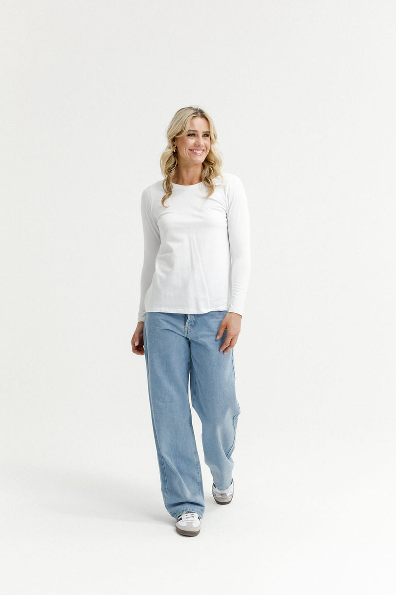HOME LEE_TAYLOR TEE LONG SLEEVE WHITE _ TAYLOR TEE LONG SLEEVE WHITE _ Ebony Boutique NZ