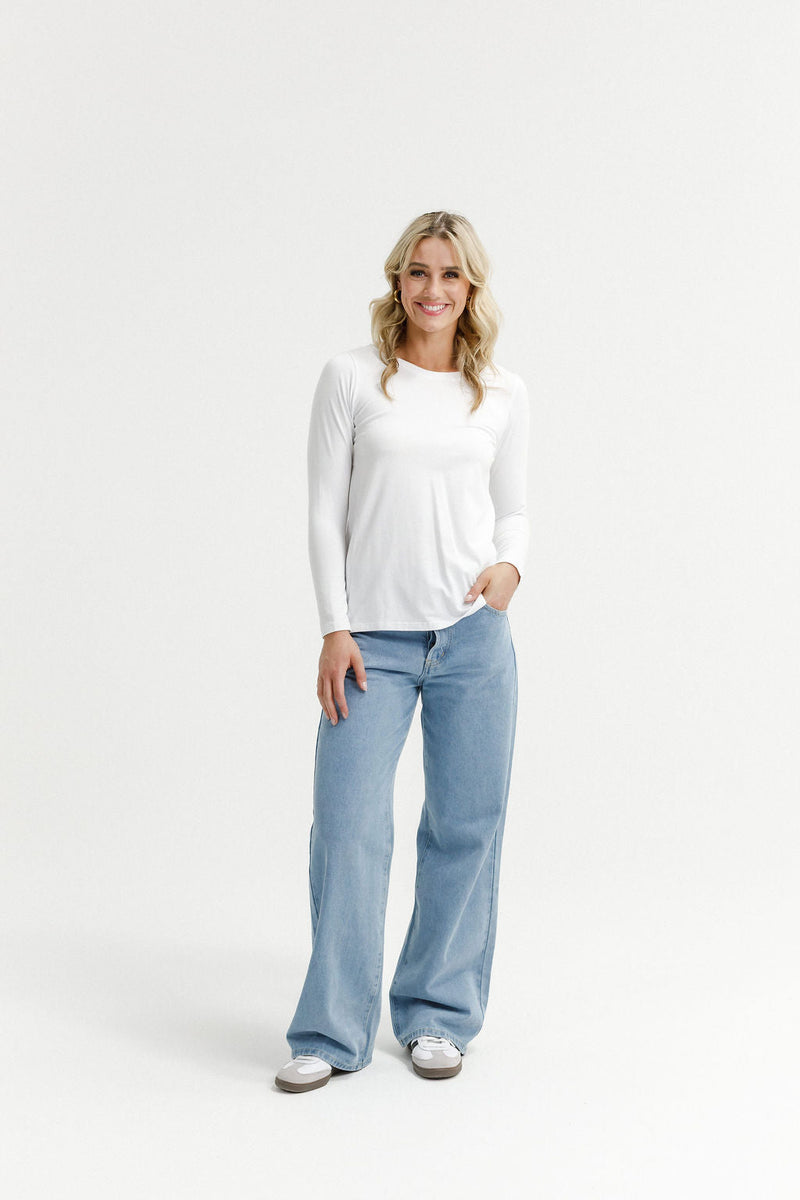 HOME LEE_TAYLOR TEE LONG SLEEVE WHITE _ TAYLOR TEE LONG SLEEVE WHITE _ Ebony Boutique NZ