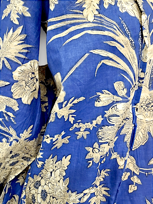 IDA IVY_IDA IVY POUF SLEEVE TUNIC PALM PORCELAIN BLUE _ IDA IVY POUF SLEEVE TUNIC PALM PORCELAIN BLUE _ Ebony Boutique NZ
