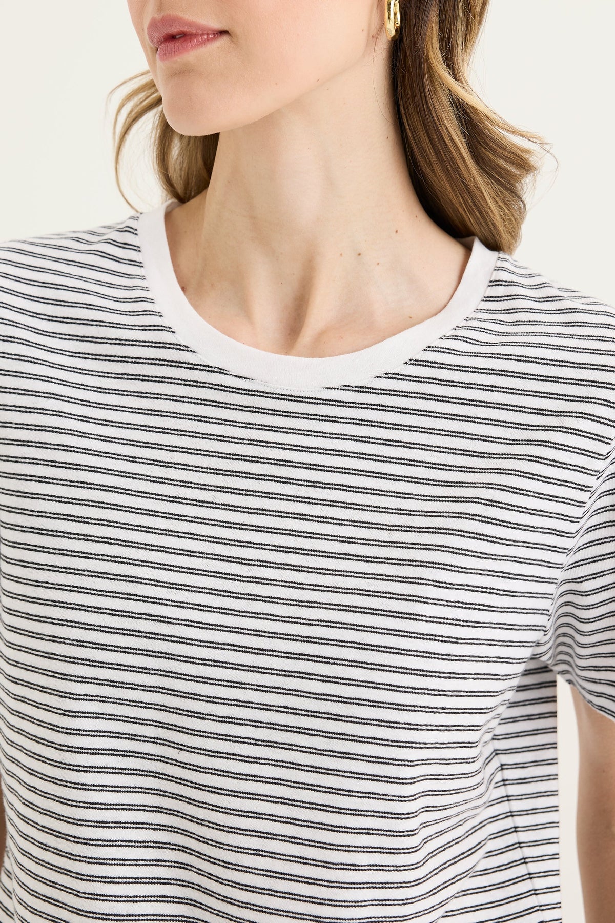 RIDGE TEE WHITE/BLACK