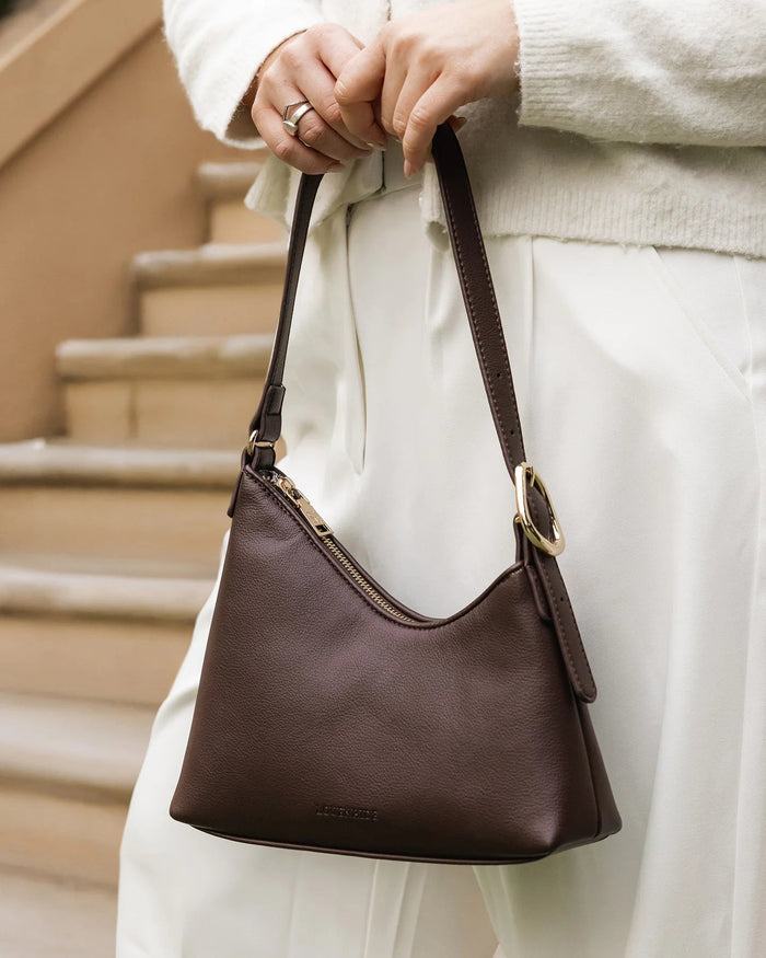 LOUENHIDE_AMELIA SHOULDER BAG CHOCOLATE _ AMELIA SHOULDER BAG CHOCOLATE _ Ebony Boutique NZ