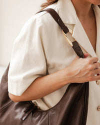 LOUENHIDE_BILLIE SHOULDER BAG CHOCOLATE _ BILLIE SHOULDER BAG CHOCOLATE _ Ebony Boutique NZ