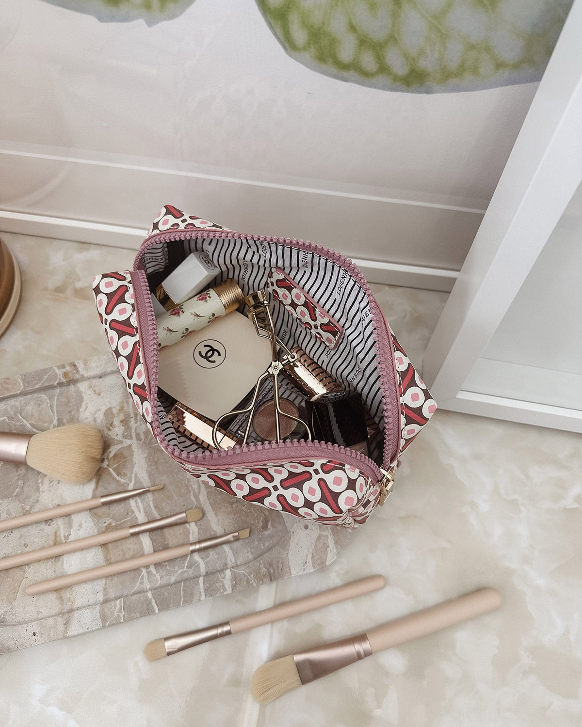 BRIANNA MAKEUP BAG RETRO PINK_by_LOUENHIDE_women's_in_New Zealand_ BRIANNA MAKEUP BAG RETRO PINK _