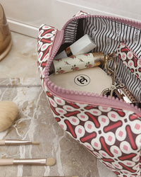 BRIANNA MAKEUP BAG RETRO PINK_by_LOUENHIDE_women's_in_New Zealand_ BRIANNA MAKEUP BAG RETRO PINK _