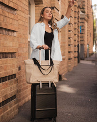 LOUENHIDE_CHICAGO TOTE BAG OAT _ CHICAGO TOTE BAG OAT _ Ebony Boutique NZ