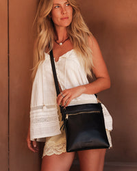 LOUENHIDE_CRESSIDA CROSSBODY BAG BLACK _ CRESSIDA CROSSBODY BAG BLACK _ Ebony Boutique NZ