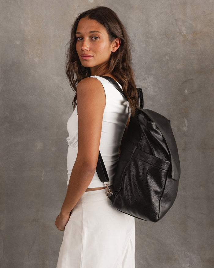 LOUENHIDE_DREW BACKPACK BLACK _ DREW BACKPACK BLACK _ Ebony Boutique NZ