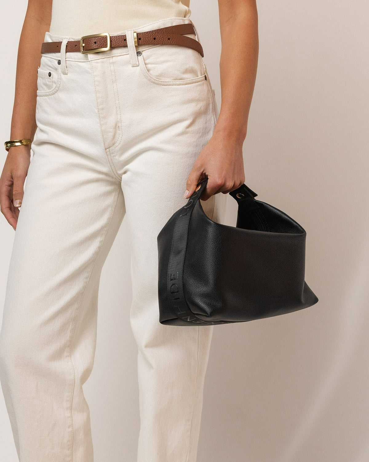 DUKE COSMETIC BAG BLACK_by_LOUENHIDE_women's_in_New Zealand_ DUKE COSMETIC BAG BLACK _