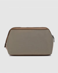 LOUENHIDE_GILBERT MENS TOILETRY BAG NYLON COFFEE _ GILBERT MENS TOILETRY BAG NYLON COFFEE _ Ebony Boutique NZ