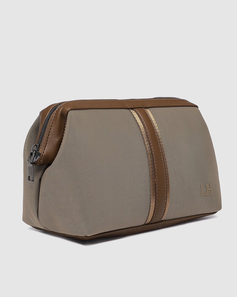 LOUENHIDE_GILBERT MENS TOILETRY BAG NYLON COFFEE _ GILBERT MENS TOILETRY BAG NYLON COFFEE _ Ebony Boutique NZ