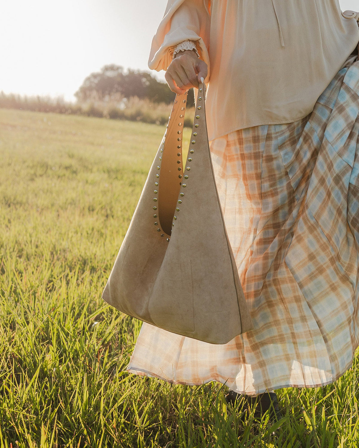 HAILEY SUEDETTE SHOULDER BAG BLONDE_by_LOUENHIDE_women's_in_New Zealand_ HAILEY SUEDETTE SHOULDER BAG BLONDE _