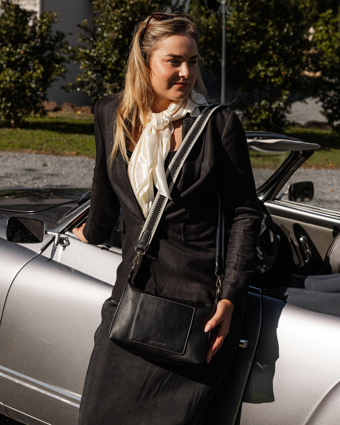 LOUENHIDE_HAVANA CROSSBODY BAG BLACK _ HAVANA CROSSBODY BAG BLACK _ Ebony Boutique NZ