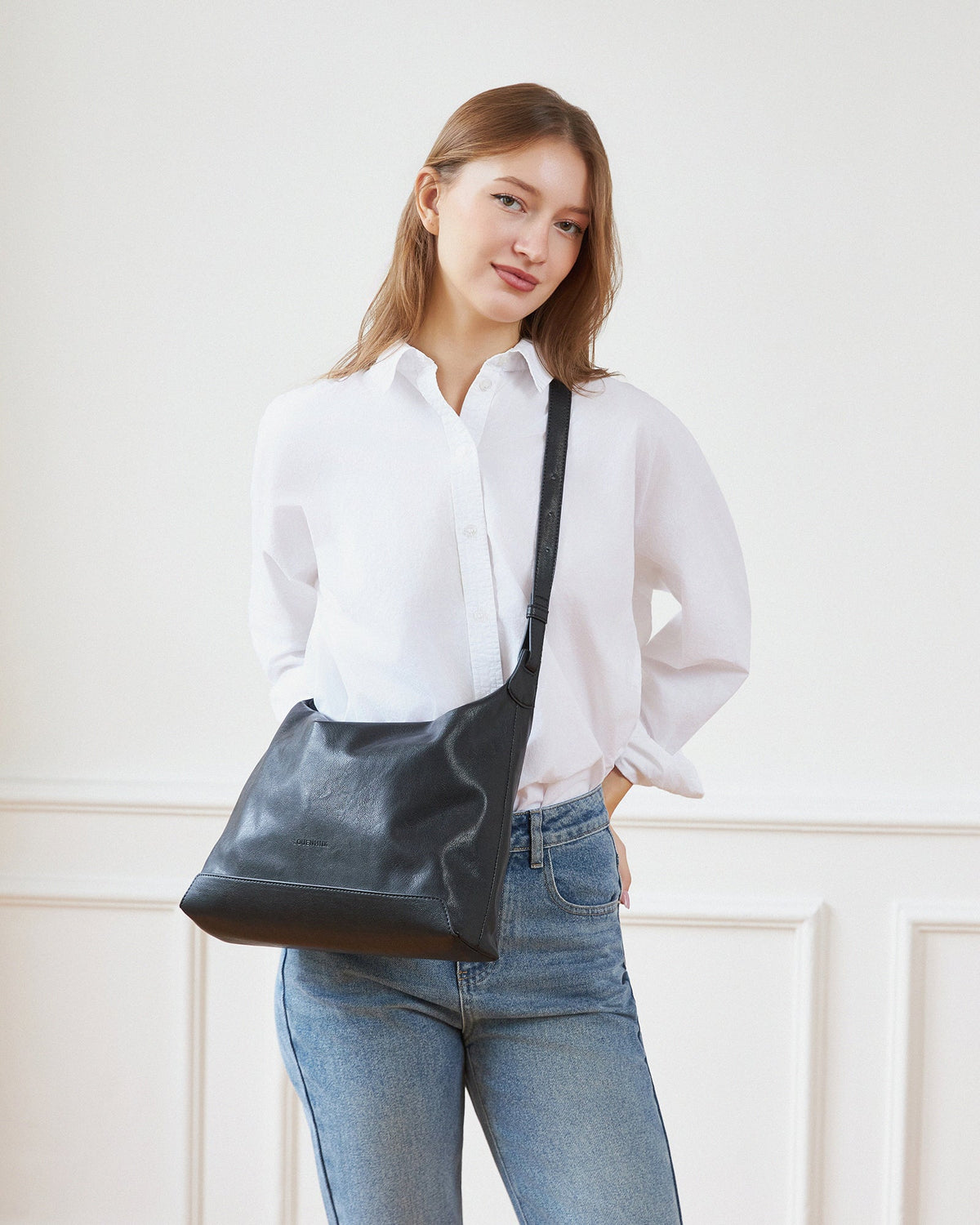 HELENA SHOULDER BAG BLACK_by_LOUENHIDE_women's_in_New Zealand_ HELENA SHOULDER BAG BLACK _