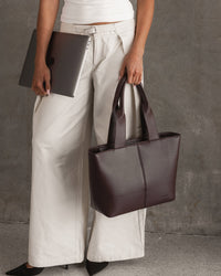 LOUENHIDE_HENLEY AND EVERYDAY POUCH SET CHOCOLATE _ HENLEY AND EVERYDAY POUCH SET CHOCOLATE _ Ebony Boutique NZ