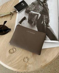 LOUENHIDE_KUTA PURSE MOCHA _ KUTA PURSE MOCHA _ Ebony Boutique NZ