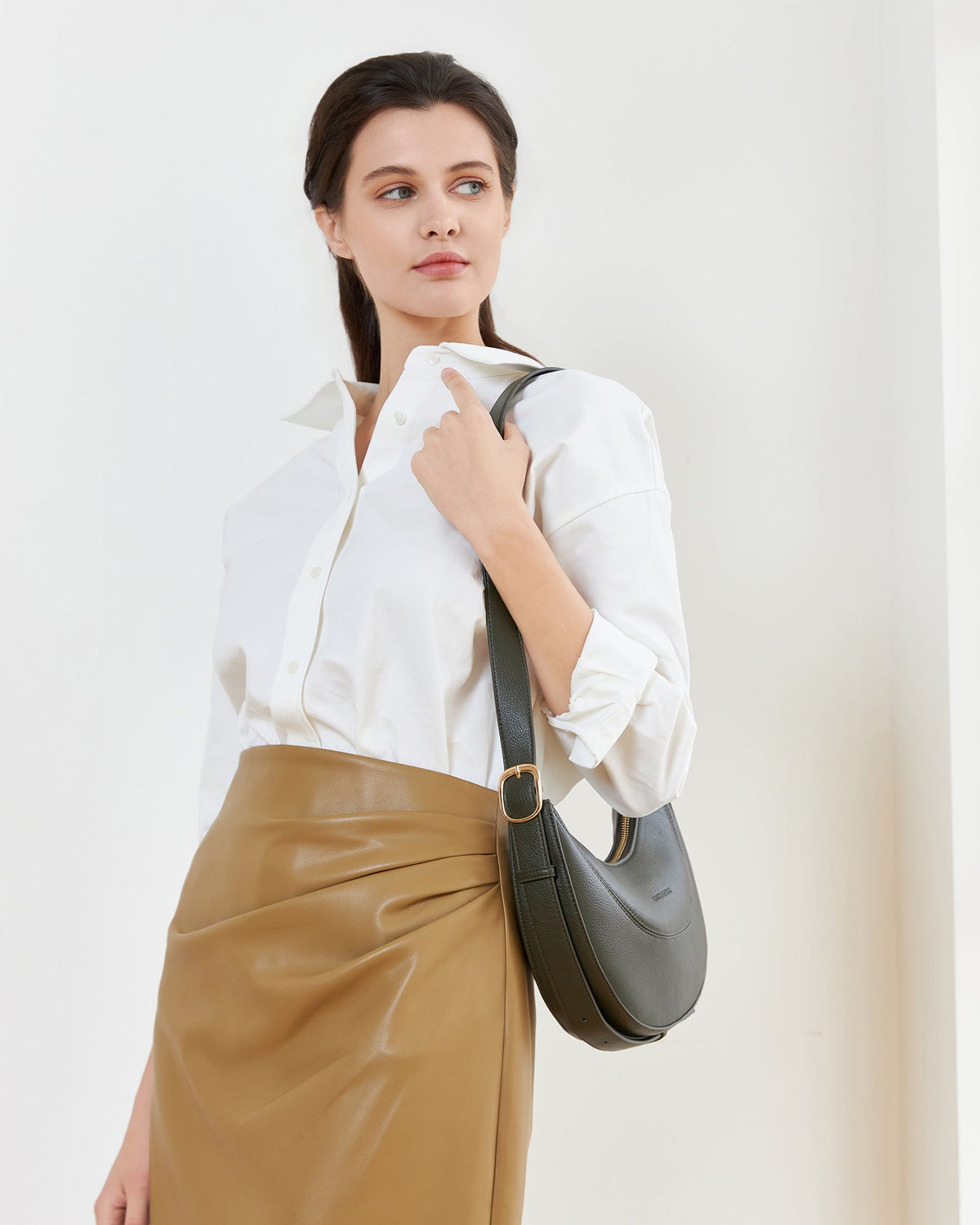 LANE CROSSBODY BAG OLIVE_by_LOUENHIDE_women's_in_New Zealand_ LANE CROSSBODY BAG OLIVE _