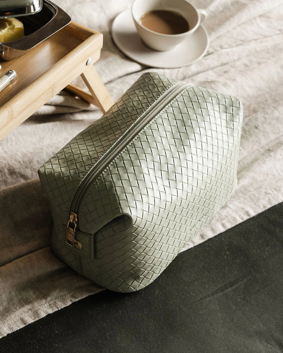LOUENHIDE_LUCINDA WOVEN COSMETIC CASE SAGE GREEN _ LUCINDA WOVEN COSMETIC CASE SAGE GREEN _ Ebony Boutique NZ
