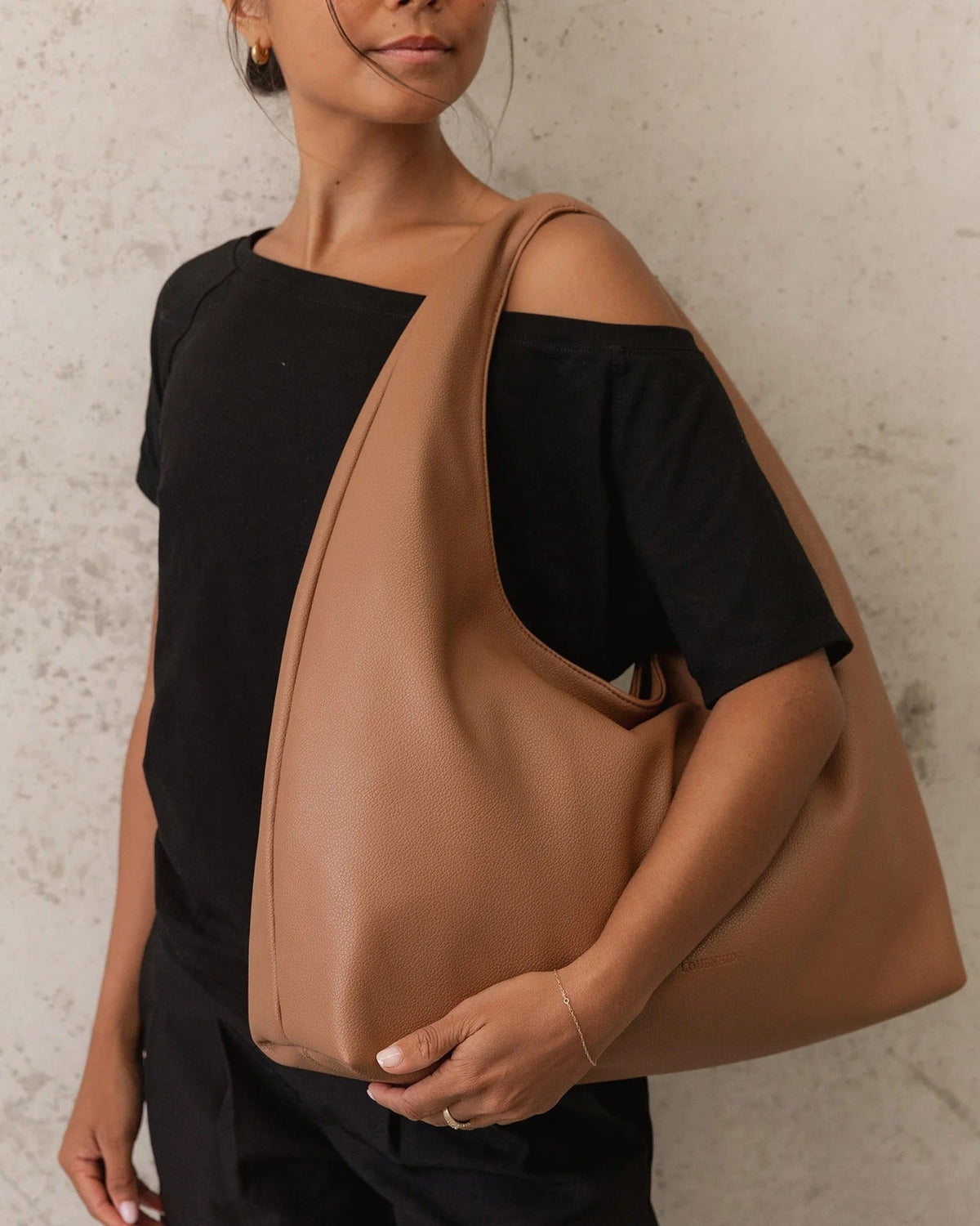 MONACO SHOULDER BAG TOFFEE_by_LOUENHIDE_women's_in_New Zealand_ MONACO SHOULDER BAG TOFFEE _