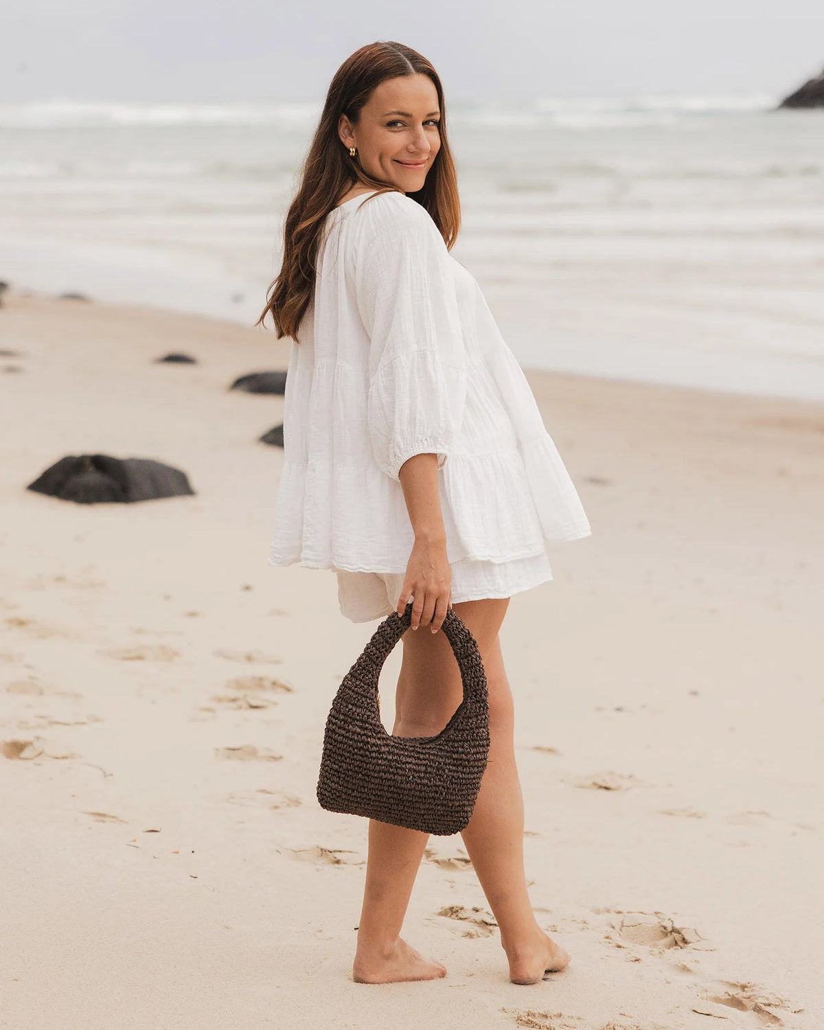 LOUENHIDE_NELLIE SHOULDER BAG RAFFIA CHOCOLATE _ NELLIE SHOULDER BAG RAFFIA CHOCOLATE _ Ebony Boutique NZ