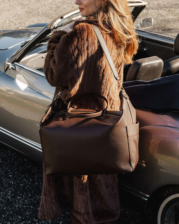 OHIO OVERNIGHT BAG CHOCOLATE_by_LOUENHIDE_women's_in_New Zealand_ OHIO OVERNIGHT BAG CHOCOLATE _