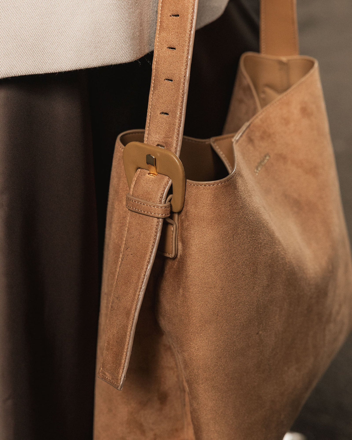 PEYTON SHOULDER BAG SUEDETTE HONEY_by_LOUENHIDE_women's_in_New Zealand_ PEYTON SHOULDER BAG SUEDETTE HONEY _