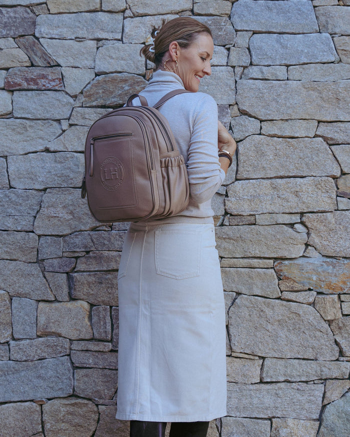 LOUENHIDE_QUINN BACKPACK COFFEE _ QUINN BACKPACK COFFEE _ Ebony Boutique NZ