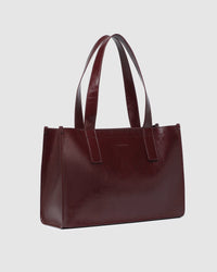 LOUENHIDE_RILEY AND EVERYDAY POUCH SET BURGUNDY PATENT _ RILEY AND EVERYDAY POUCH SET BURGUNDY PATENT _ Ebony Boutique NZ