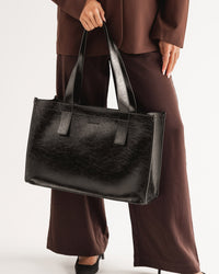 LOUENHIDE_RILEY TOTE BAG BLACK _ RILEY TOTE BAG BLACK _ Ebony Boutique NZ