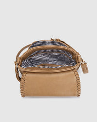 LOUENHIDE_SHANIA CROSSBODY BAG CAMEL _ SHANIA CROSSBODY BAG CAMEL _ Ebony Boutique NZ