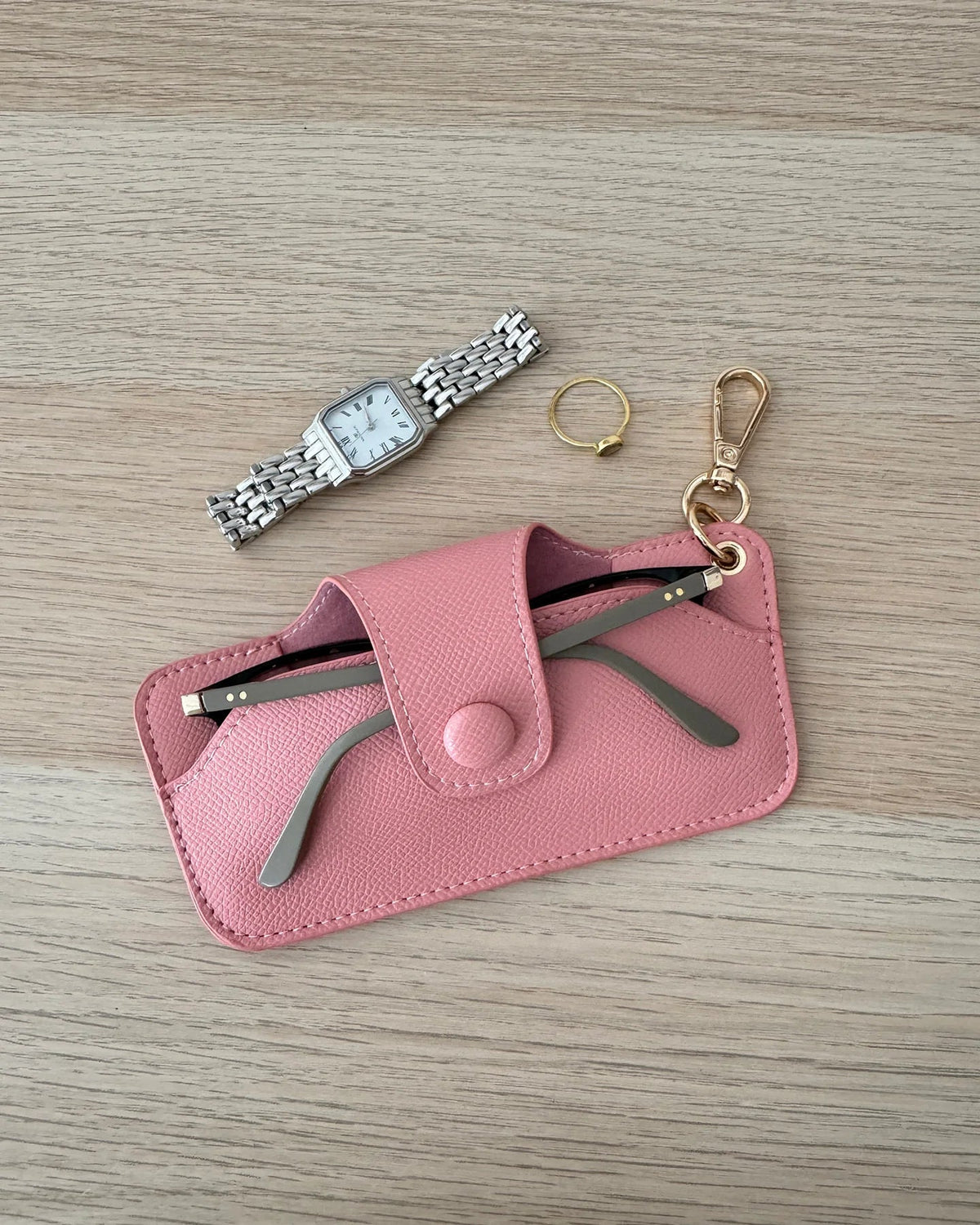 LOUENHIDE_SKITTLE SUNGLASS CASE DUSTY PINK _ SKITTLE SUNGLASS CASE DUSTY PINK _ Ebony Boutique NZ