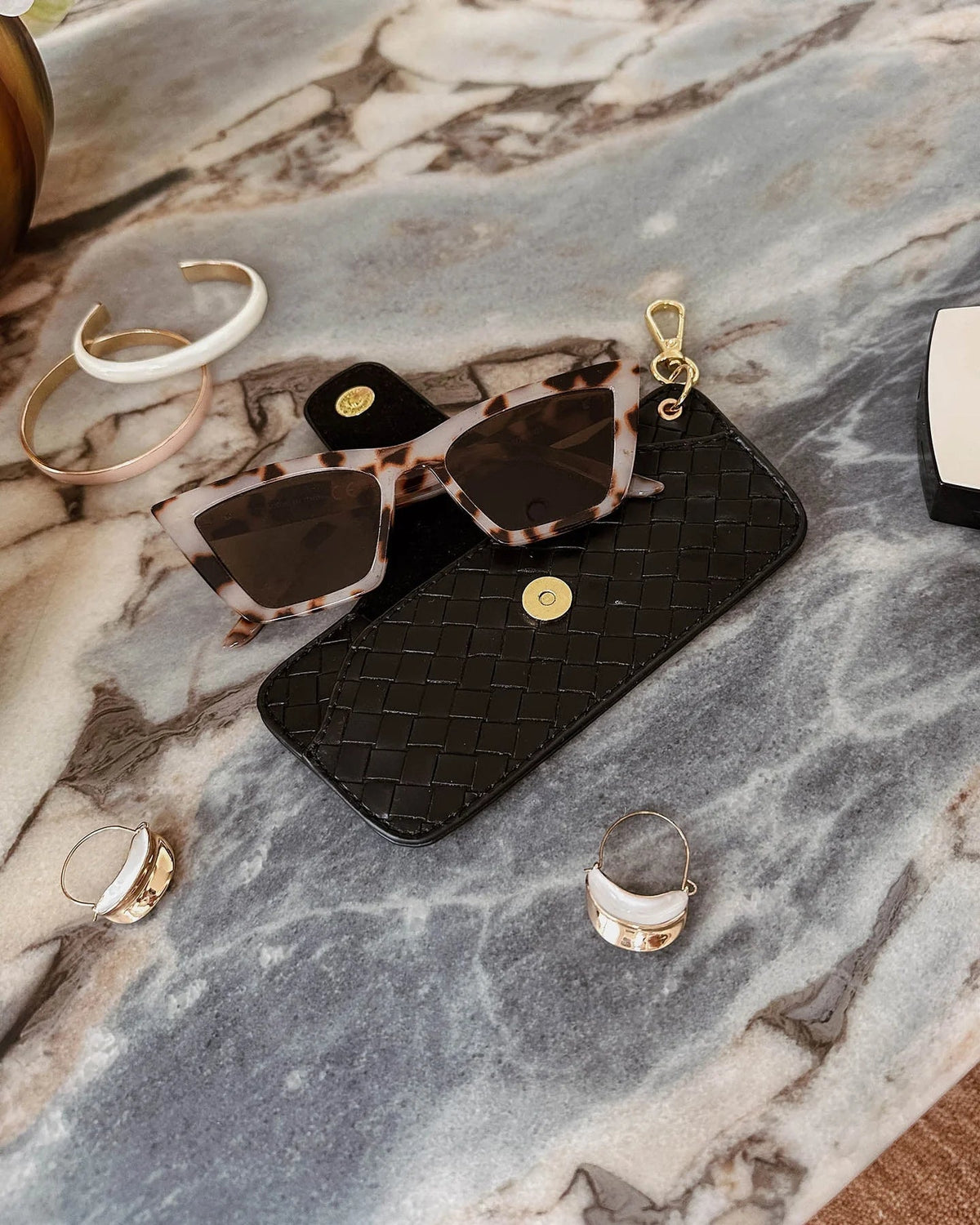 LOUENHIDE_SKITTLE SUNGLASS CASE WOVEN _ SKITTLE SUNGLASS CASE WOVEN _ Ebony Boutique NZ