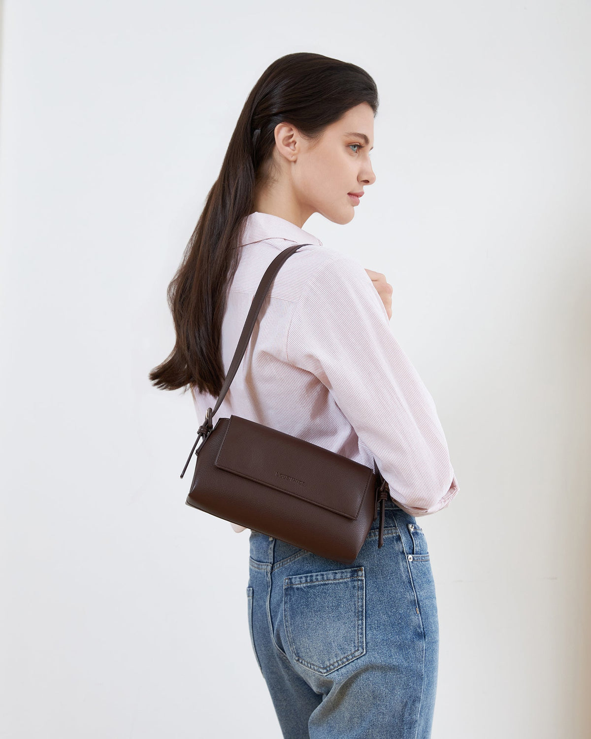 SOPHIA CROSSBODY BAG CHOCOLATE_by_LOUENHIDE_women's_in_New Zealand_ SOPHIA CROSSBODY BAG CHOCOLATE _