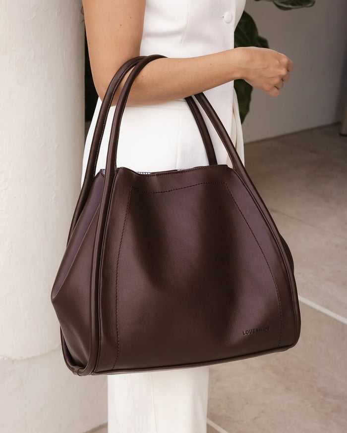 LOUENHIDE_SUTTON SHOULDER BAG CHOCOLATE _ SUTTON SHOULDER BAG CHOCOLATE _ Ebony Boutique NZ