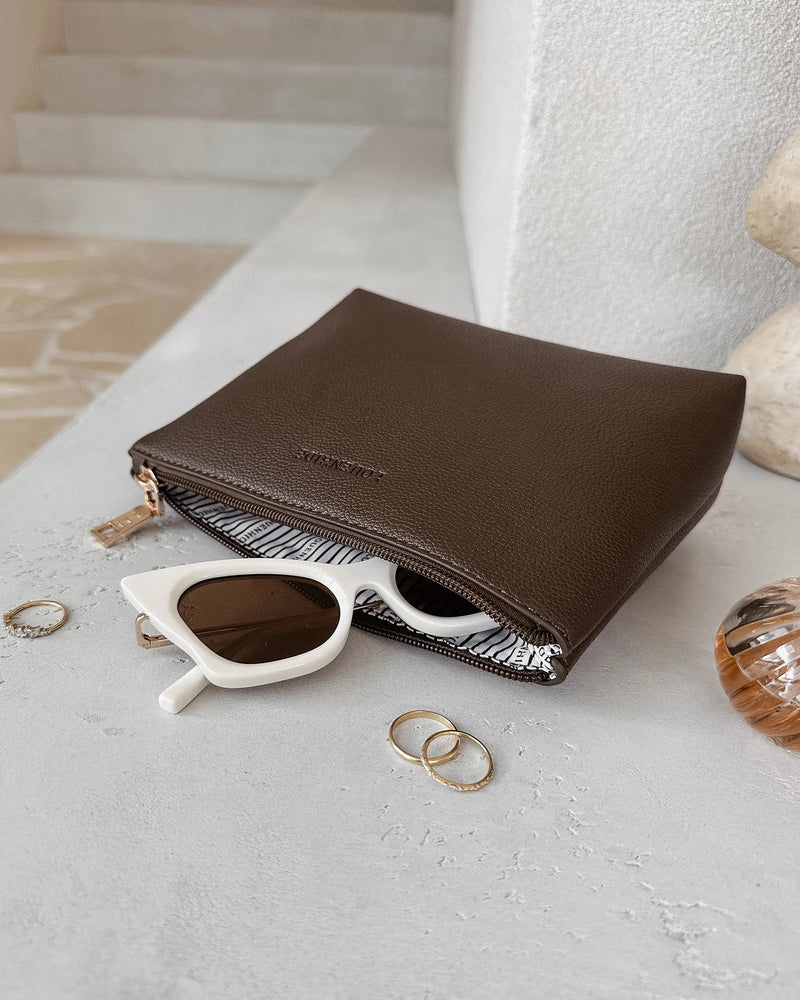 LOUENHIDE_THE EVERYDAY POUCH CHOCOLATE _ THE EVERYDAY POUCH CHOCOLATE _ Ebony Boutique NZ