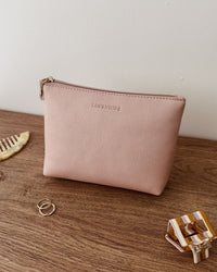 LOUENHIDE_THE EVERYDAY POUCH PINK _ THE EVERYDAY POUCH PINK _ Ebony Boutique NZ
