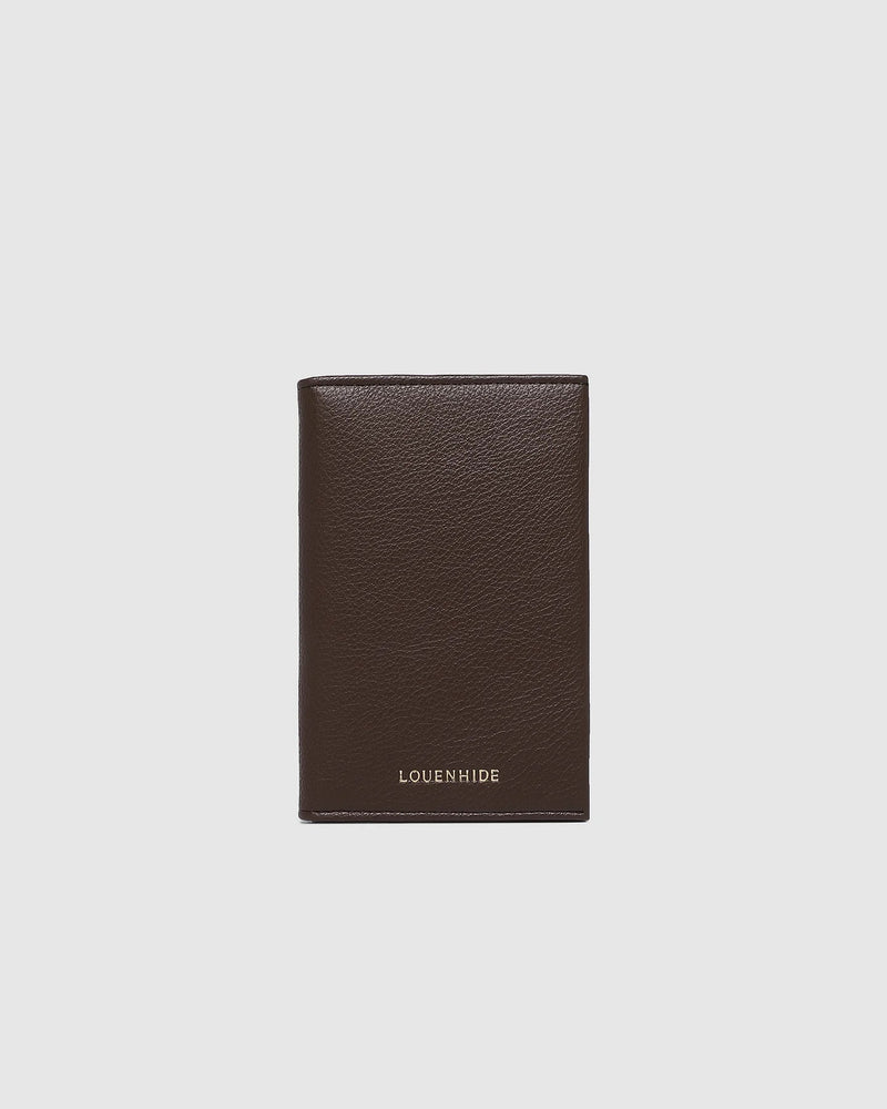 LOUENHIDE_VENICE PASSPORT HOLDER CHOCOLATE _ VENICE PASSPORT HOLDER CHOCOLATE _ Ebony Boutique NZ