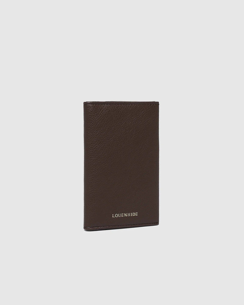 LOUENHIDE_VENICE PASSPORT HOLDER CHOCOLATE _ VENICE PASSPORT HOLDER CHOCOLATE _ Ebony Boutique NZ