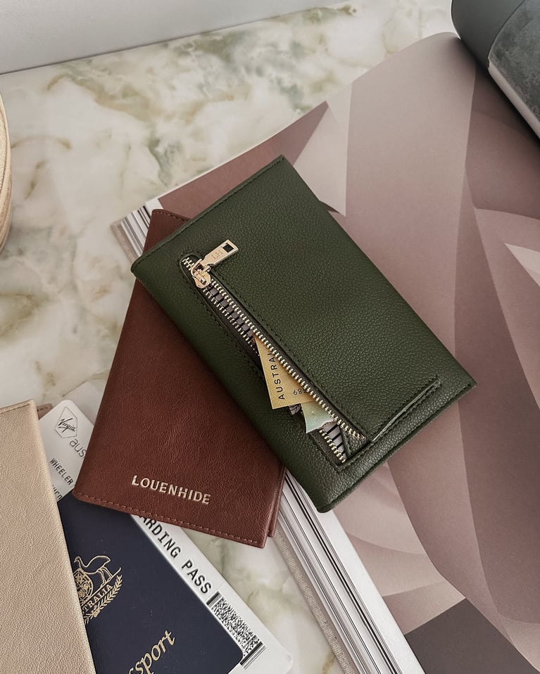 VENICE PASSPORT HOLDER COGNAC_by_LOUENHIDE_women's_in_New Zealand_ VENICE PASSPORT HOLDER COGNAC _