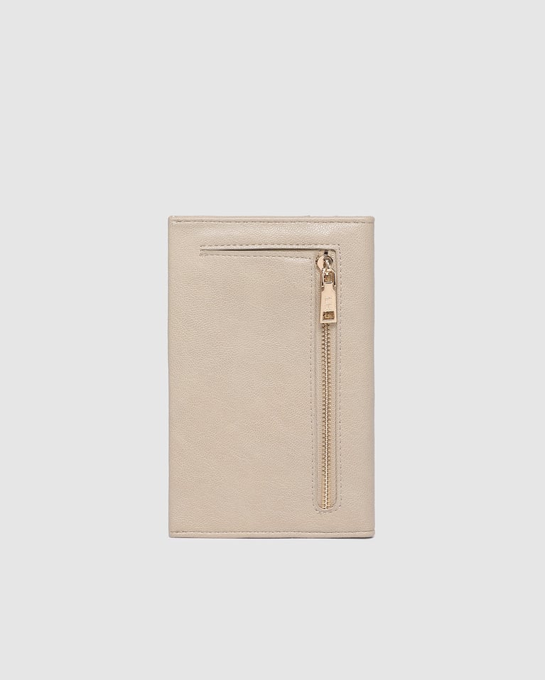 VENICE PASSPORT HOLDER SADDLE MALT_by_LOUENHIDE_women's_in_New Zealand_ VENICE PASSPORT HOLDER SADDLE MALT _