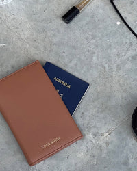 VENICE PASSPORT HOLDER TOFFEE_by_LOUENHIDE_women's_in_New Zealand_ VENICE PASSPORT HOLDER TOFFEE _