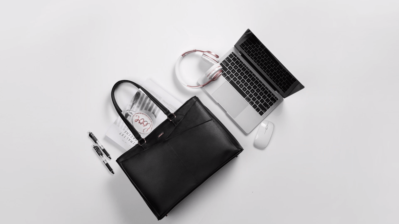 LOVEVOOK_ADDISON LAPTOP BAG FOREST GREEN _ ADDISON LAPTOP BAG FOREST GREEN _ Ebony Boutique NZ