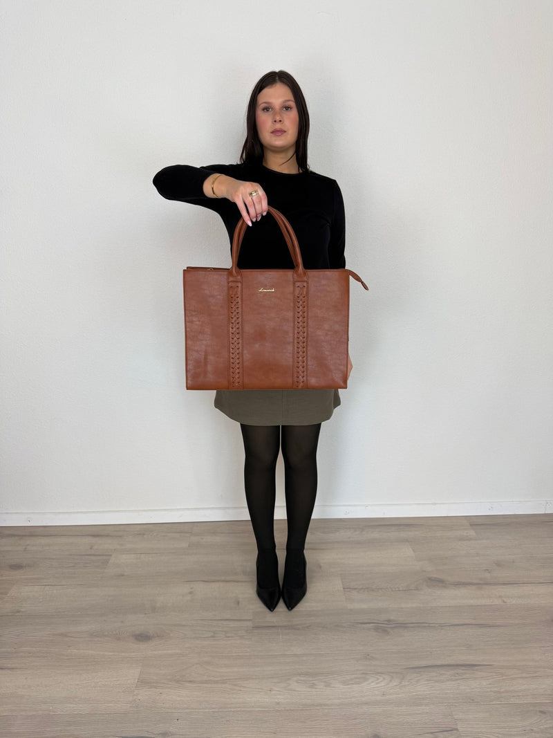 LOVEVOOK_DIXIE LAPTOP BAG TAN _ DIXIE LAPTOP BAG TAN _ Ebony Boutique NZ