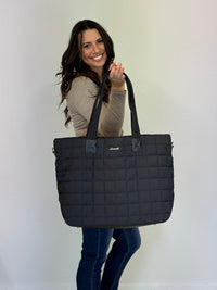 LOVEVOOK_EDEN 17 INCH QUILTED LAPTOP BAG BLACK _ EDEN 17 INCH QUILTED LAPTOP BAG BLACK _ Ebony Boutique NZ