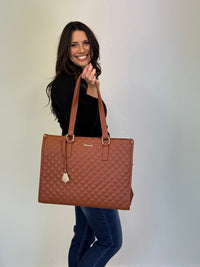 LOVEVOOK_MADDIE LAPTOP COOLER BAG QUILTED TAN _ MADDIE LAPTOP COOLER BAG QUILTED TAN _ Ebony Boutique NZ