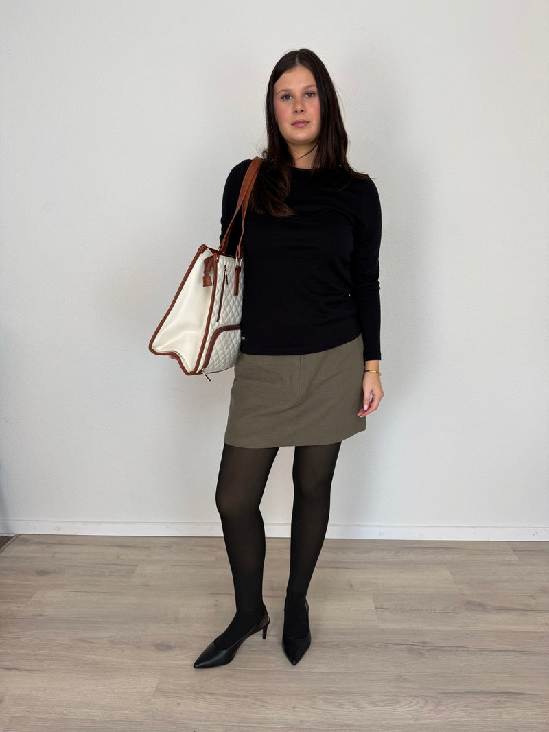LOVEVOOK_MADDIE LAPTOP COOLER BAG QUILTED VANILLA/TAN _ MADDIE LAPTOP COOLER BAG QUILTED VANILLA/TAN _ Ebony Boutique NZ
